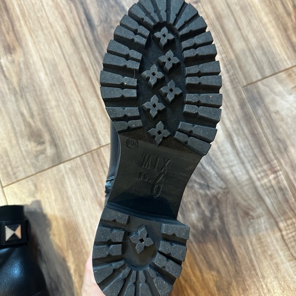 Mix No. 6 boots - Picture 5 of 7